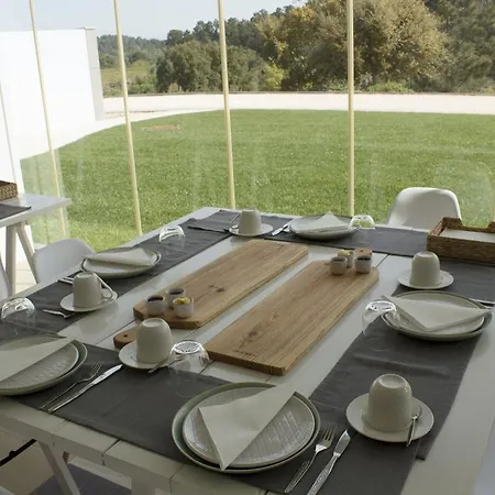 ゲストハウス Colina Dos Piscos *